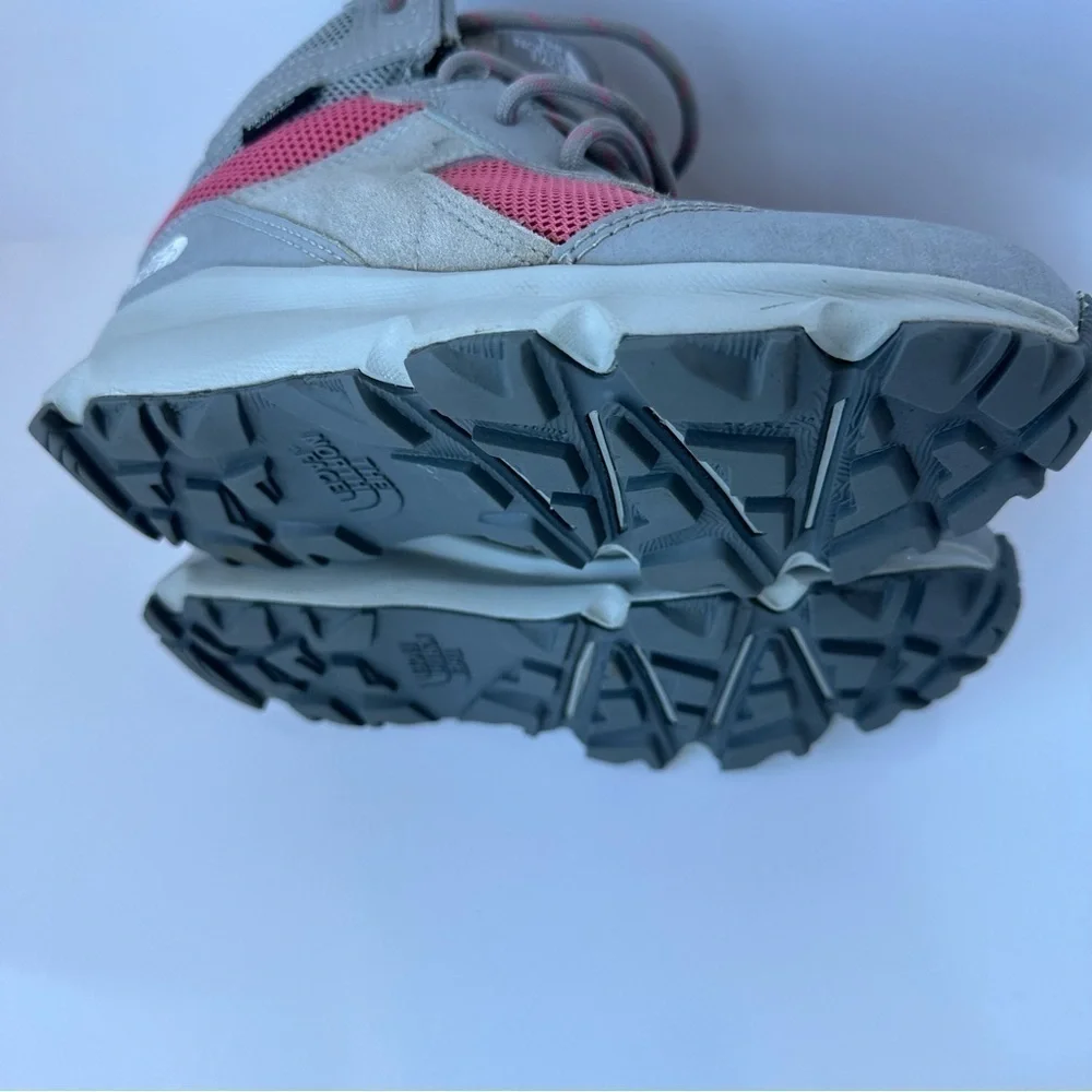 The North Face girls used